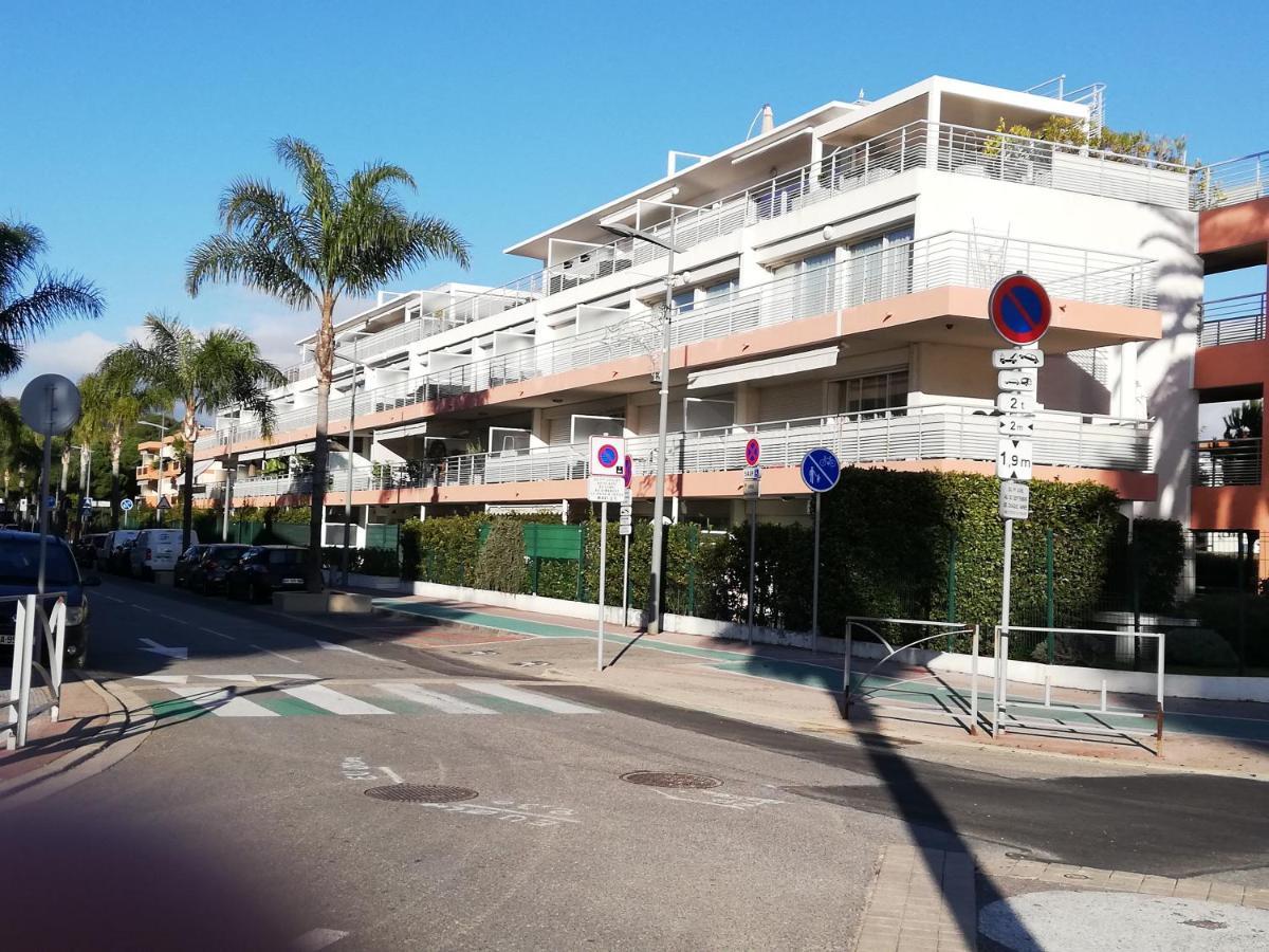 Appartement 2P Et Parking Prive A 50M Des Plages. Villeneuve-Loubet Ngoại thất bức ảnh